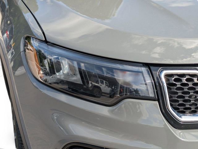 Used 2024 Jeep Compass Limited image 10