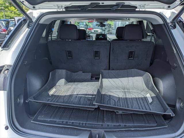 Used 2024 Chevrolet Blazer LT w/ Convenience Package FWD image 12