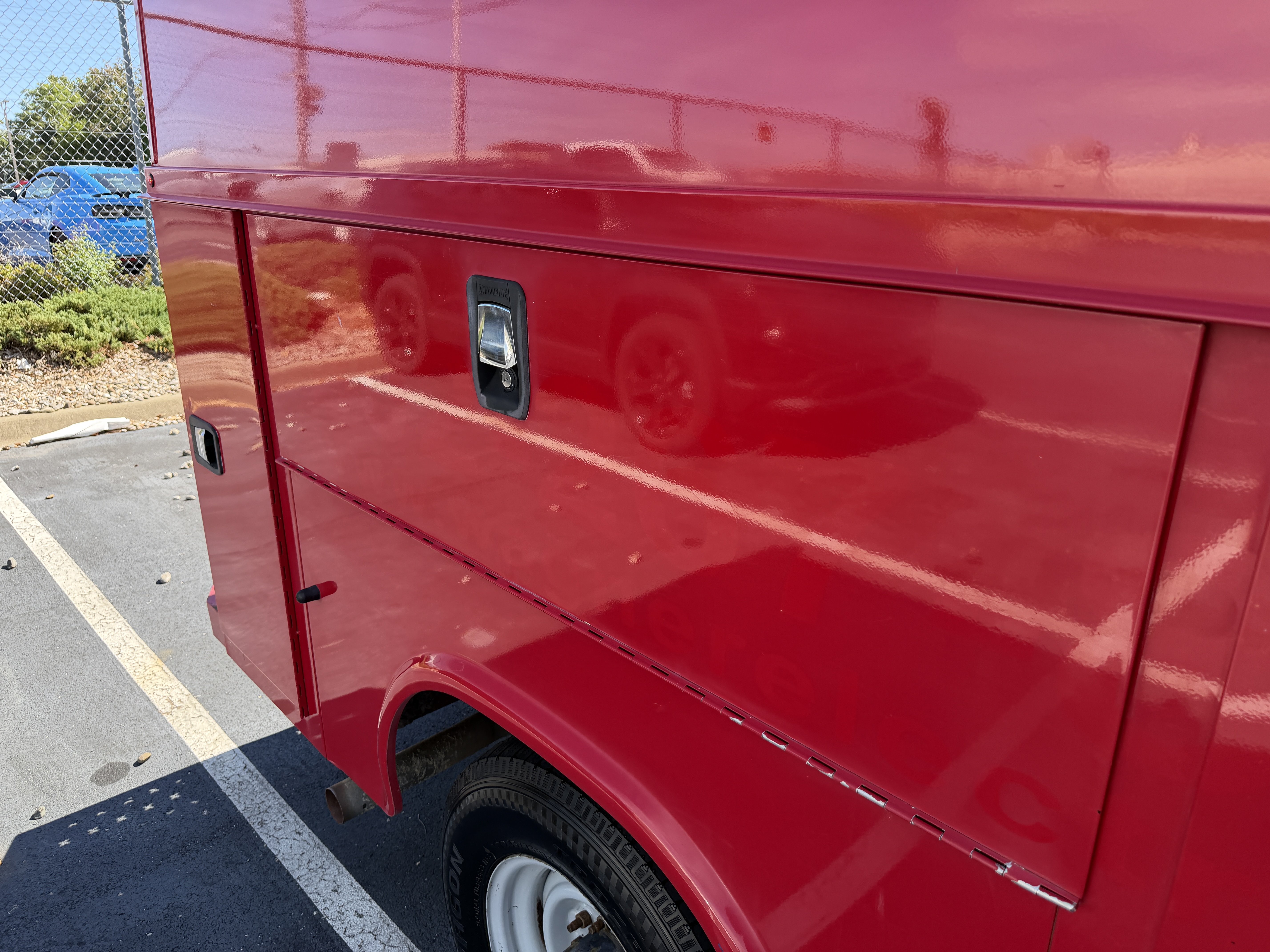 Used 2014 Ford E-350 and Econoline 350 Super Duty w/ Power Windows & Locks Group RWD image 14