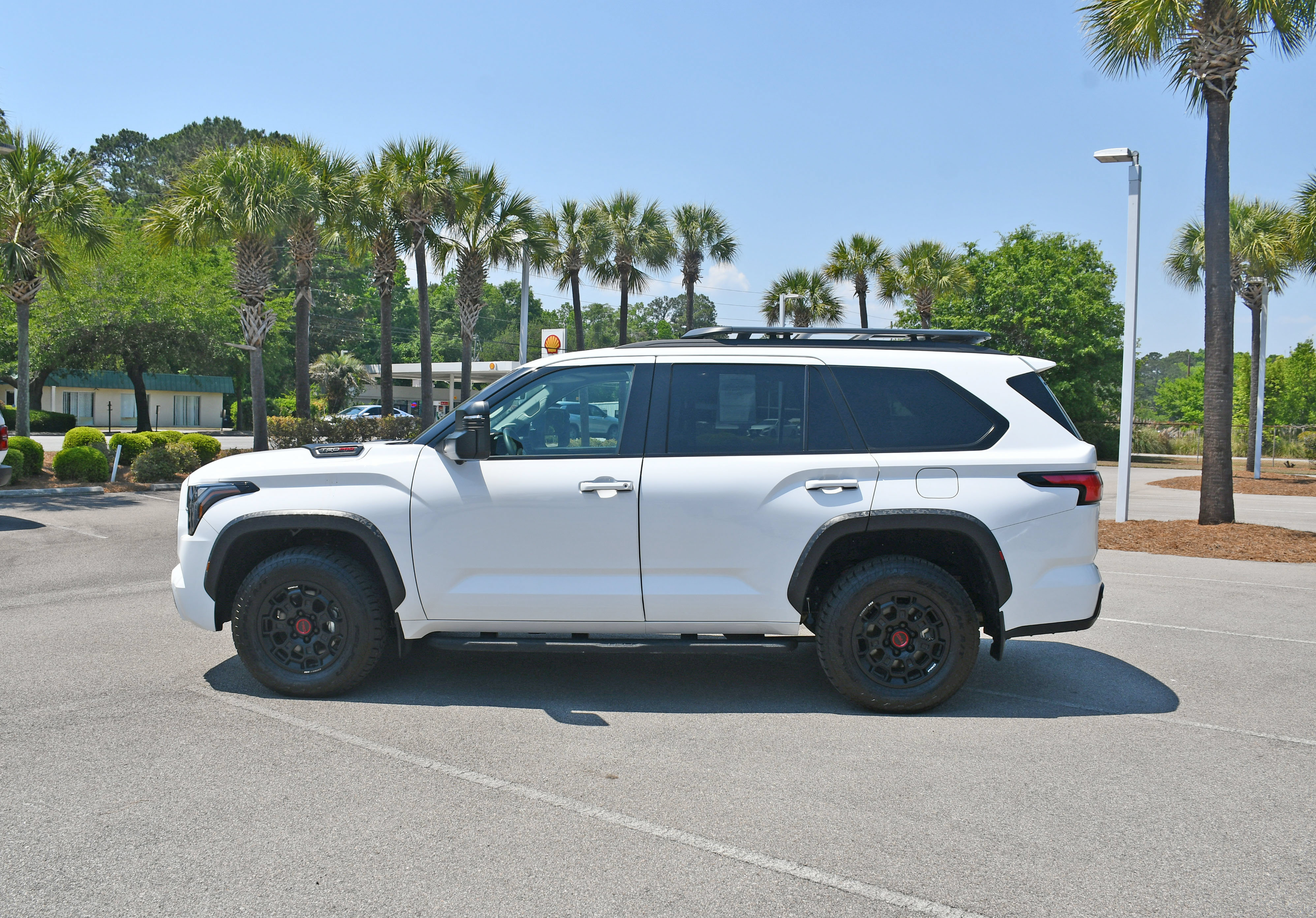 Used 2023 Toyota Sequoia TRD Pro AWD/4WD image 5