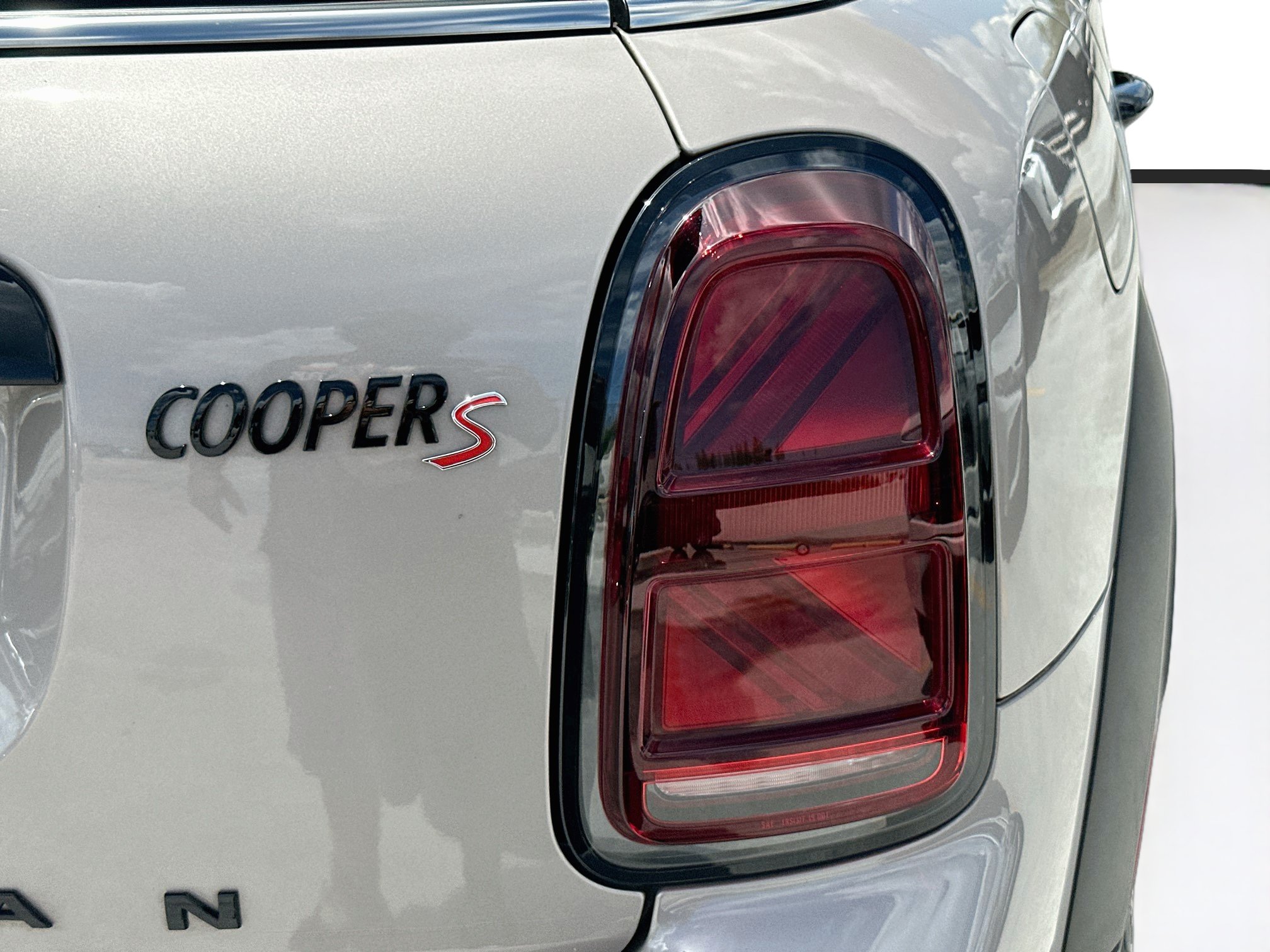 Used 2024 MINI Cooper Countryman S w/ Premium Package FWD image 32