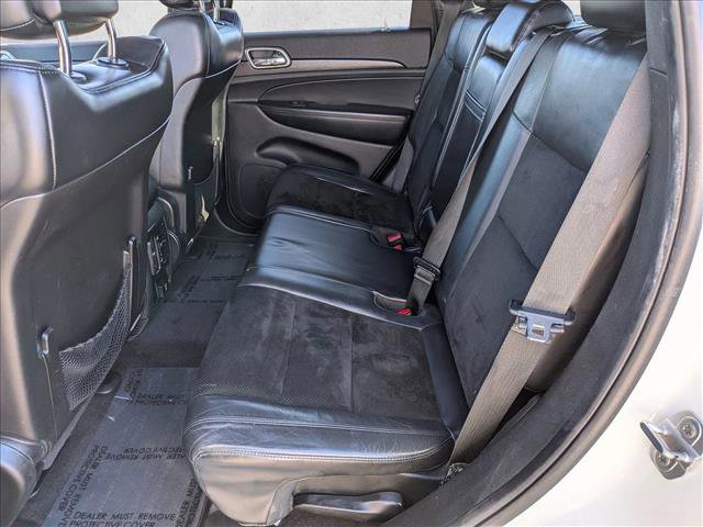 Used 2018 Jeep Grand Cherokee Altitude image 18