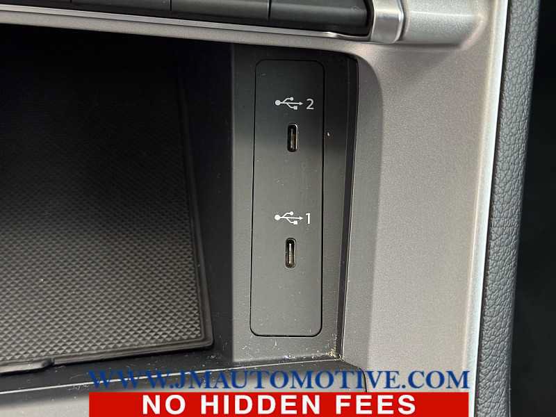 Used 2025 Audi Q3 2.0T Premium AWD/4WD image 38
