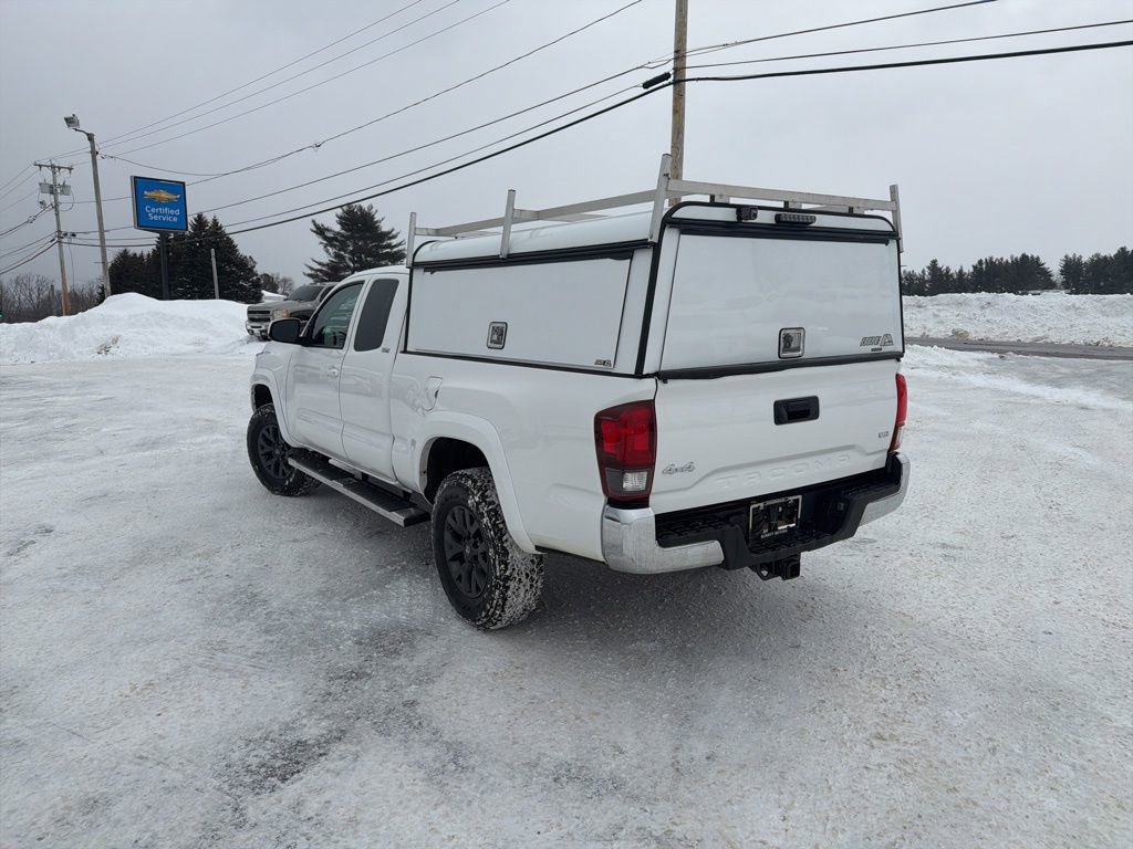 Used 2022 Toyota Tacoma SR5 image 5