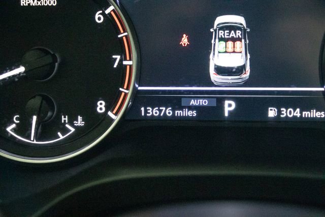 Used 2023 Nissan Rogue SV image 29