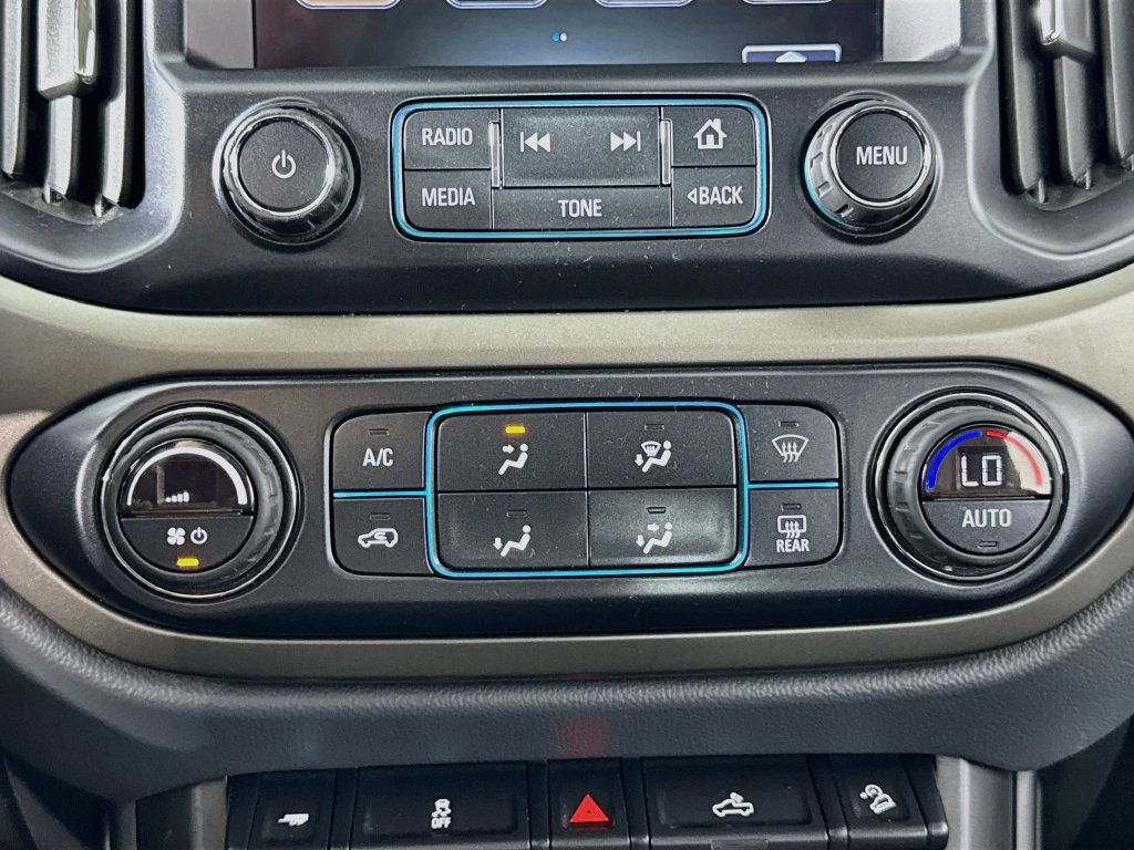 Used 2017 Chevrolet Colorado Z71 AWD/4WD image 21