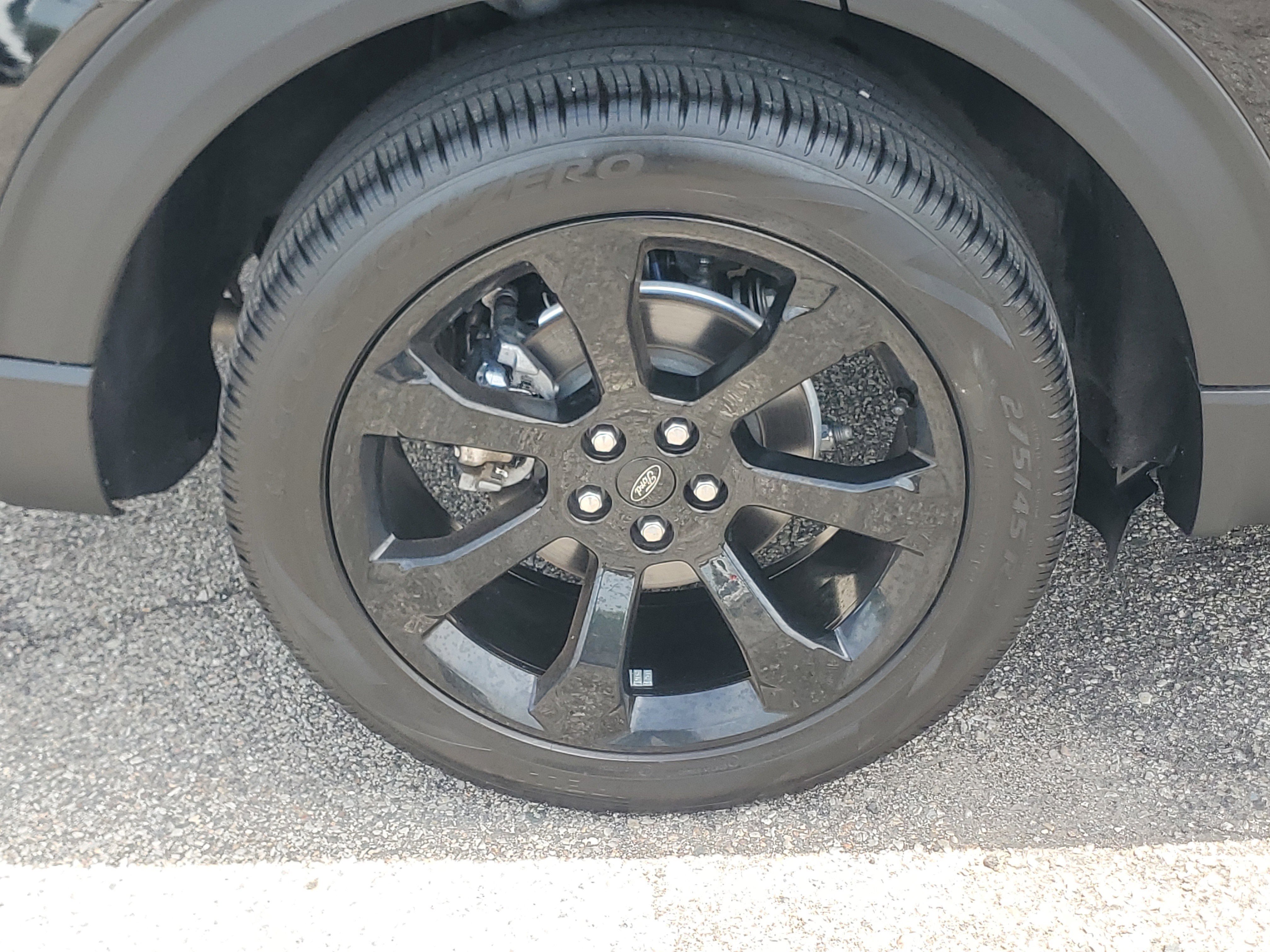 Used 2024 Ford Explorer ST-Line w/ Class IV Trailer Tow Package AWD/4WD image 7