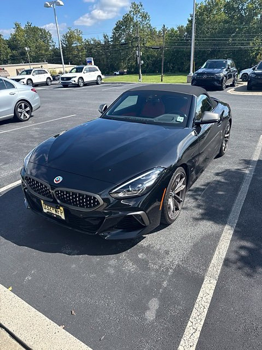 Used 2022 BMW Z4 M40i w/ Premium Package