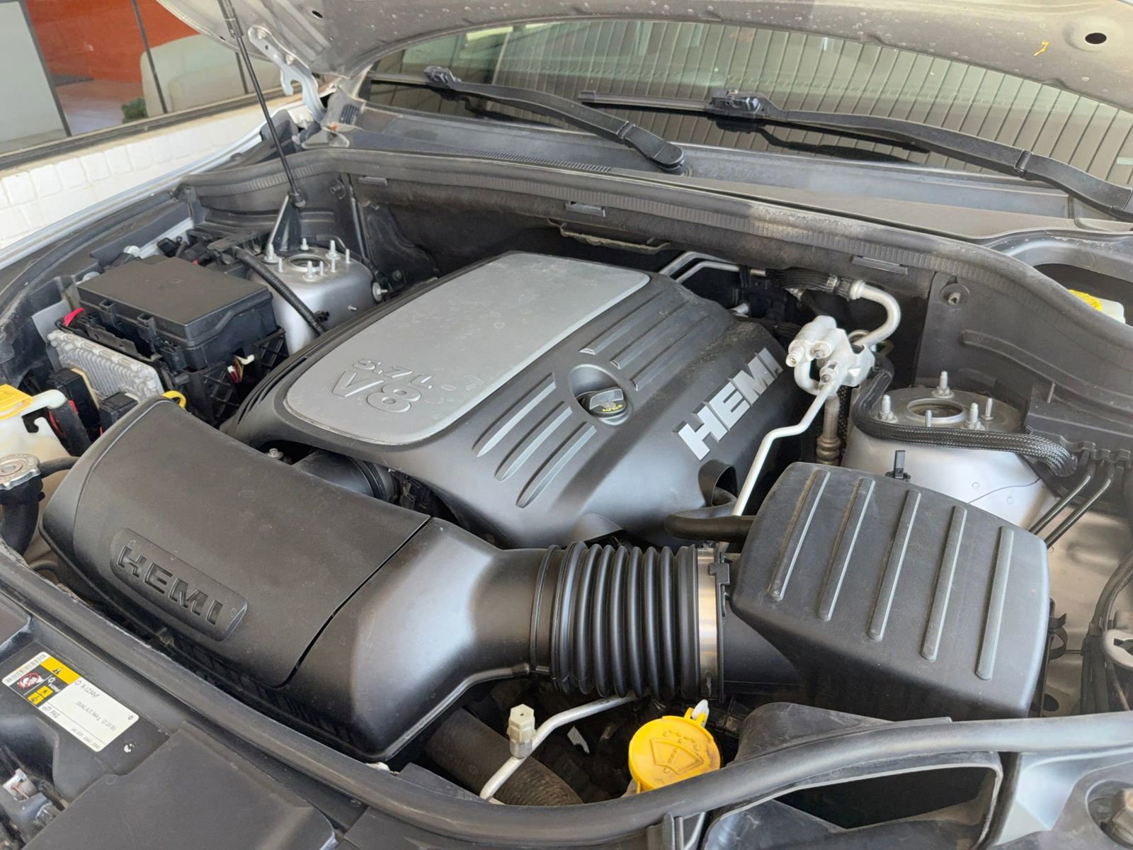 Used 2017 Dodge Durango R/T AWD/4WD image 15