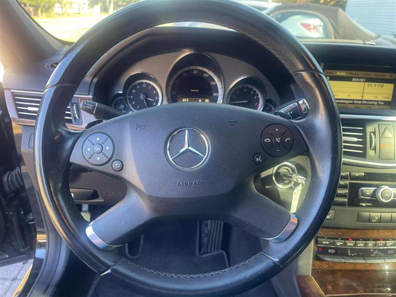 Used 2012 Mercedes-Benz E 350 4MATIC Wagon image 12