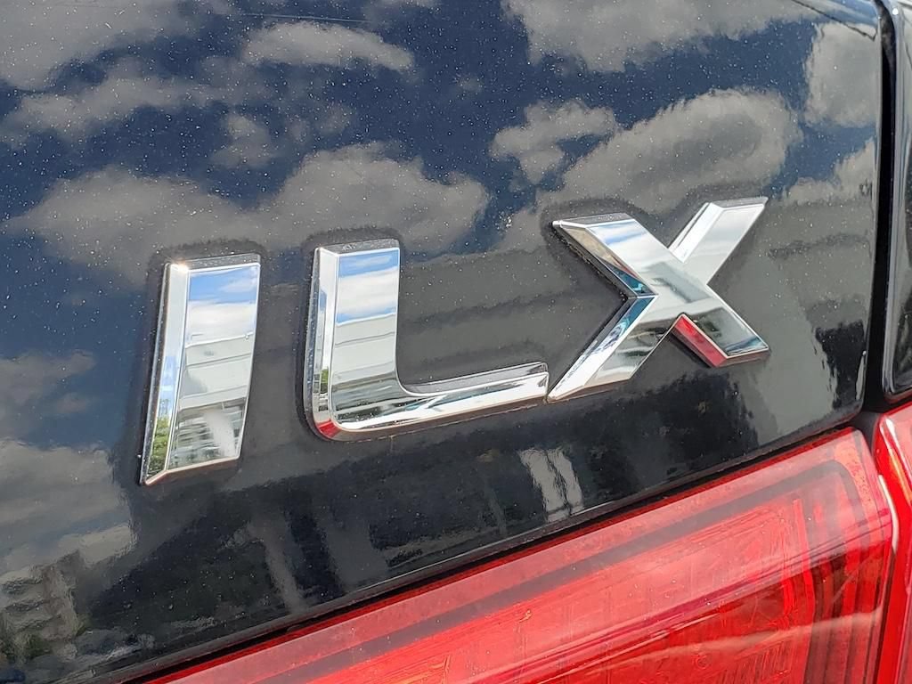 Used 2013 Acura ILX w/ Premium Package FWD image 31