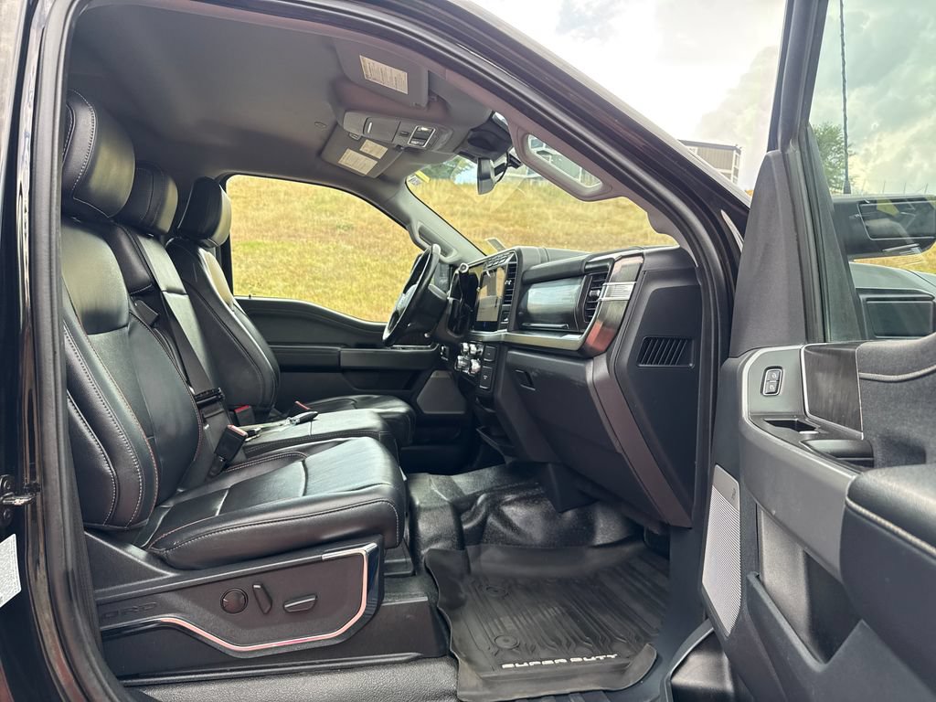Used 2023 Ford F250 Lariat w/ Tremor Off-Road Package AWD/4WD image 27