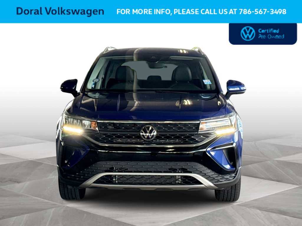 Used 2024 Volkswagen Taos SE FWD image 3