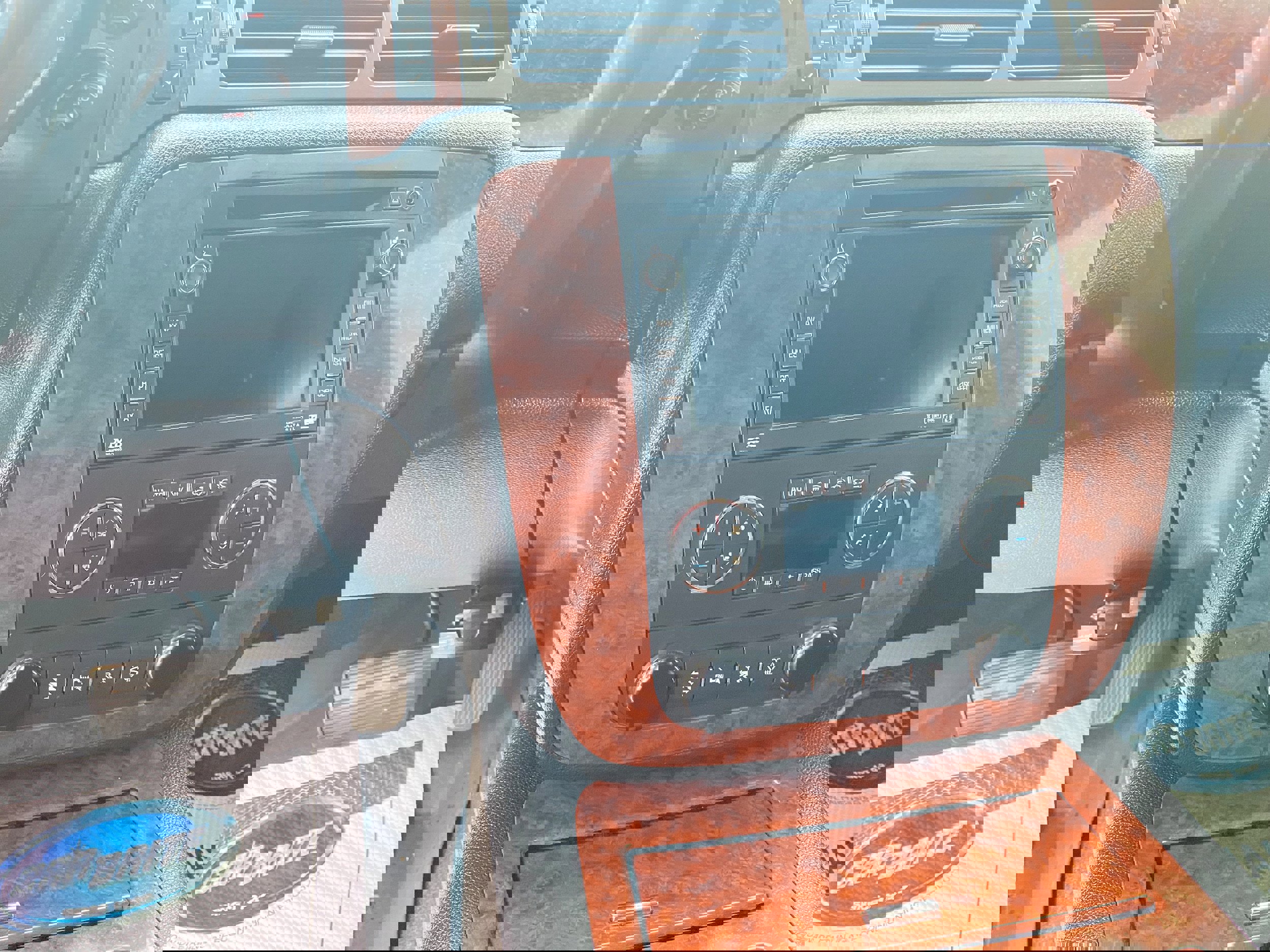 Used 2008 Chevrolet Avalanche LTZ w/ LTZ Preferred Equipment Group image 15