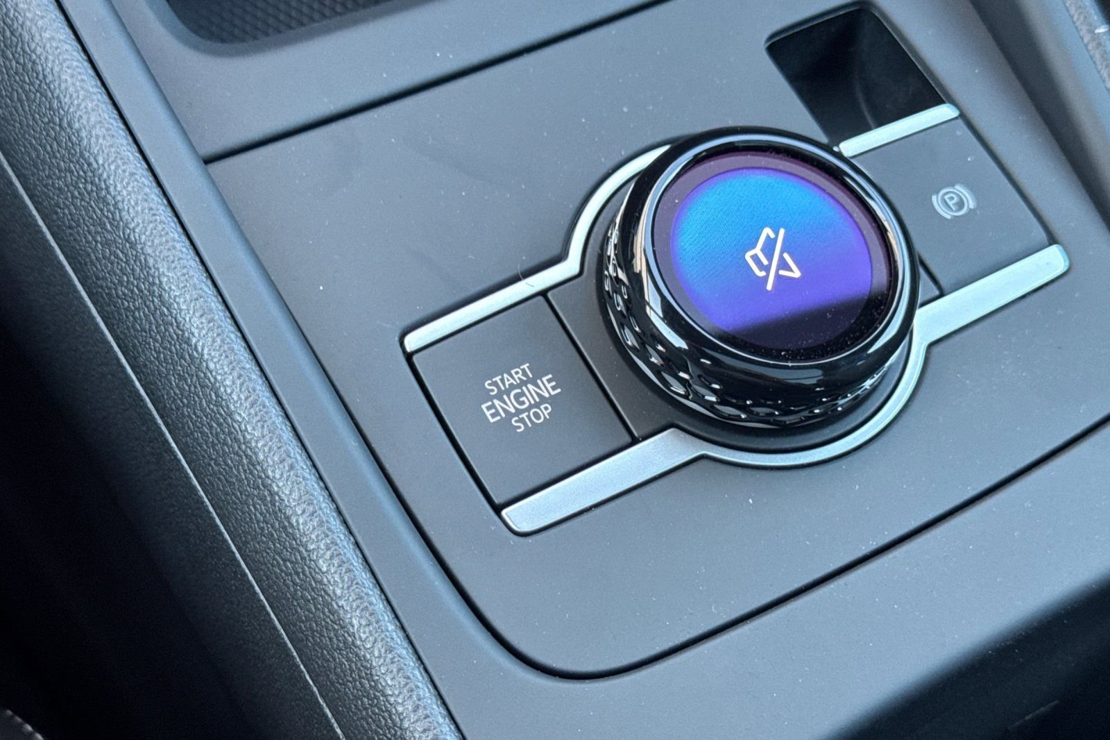 New 2026 Volkswagen Tiguan SE R-Line image 22