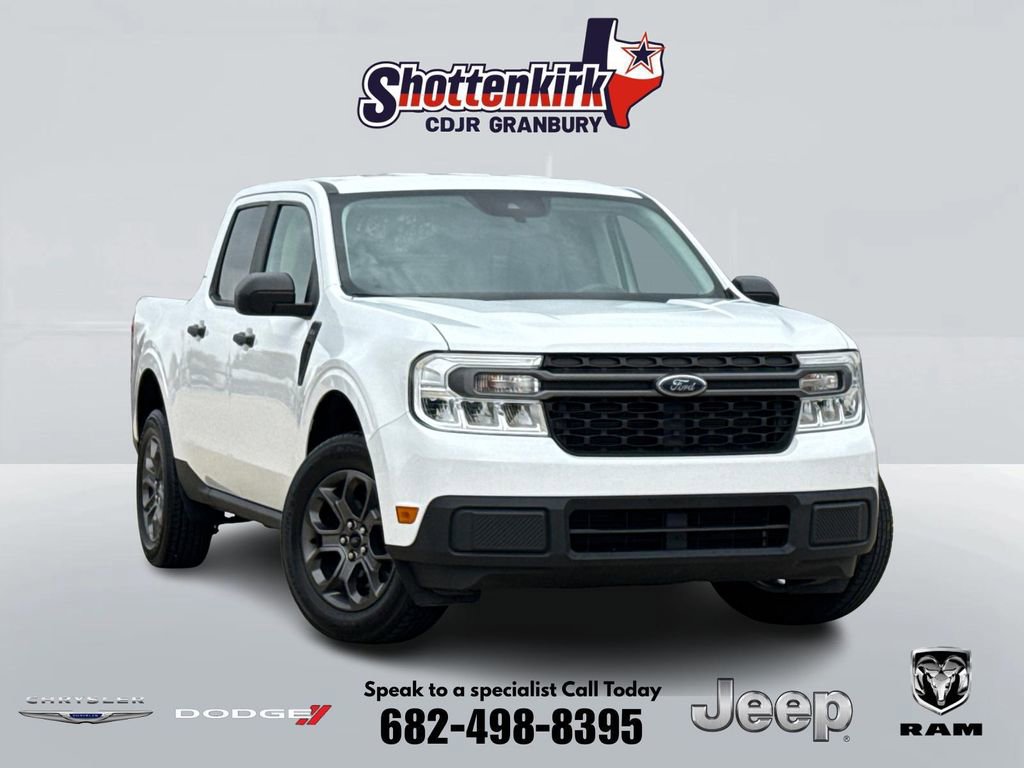 Used 2023 Ford Maverick XLT FWD image 1