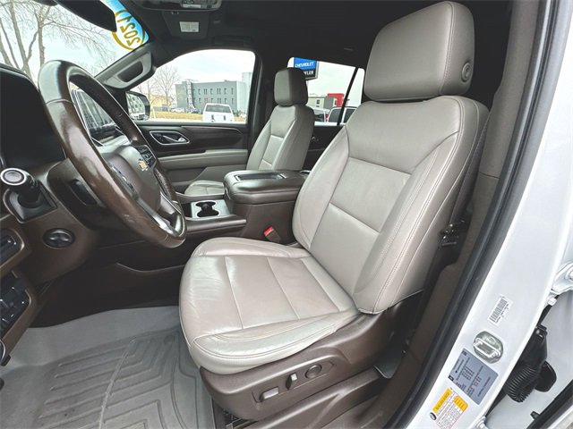 Used 2021 Chevrolet Tahoe LT w/ LT Signature Package image 19