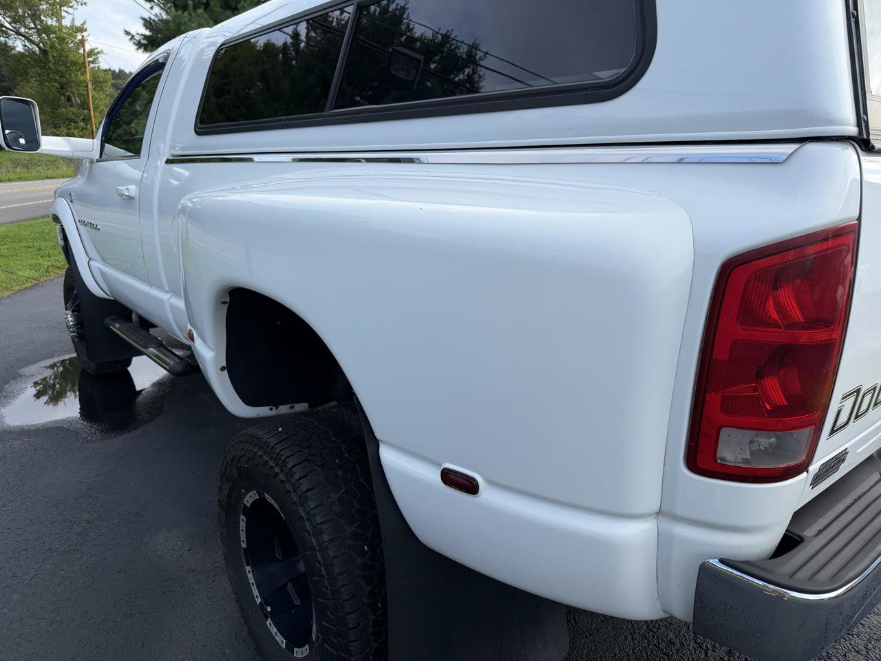 Used 2005 Dodge Ram 3500 Truck SLT w/ Protection Group AWD/4WD image 17