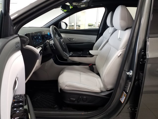 Certified 2026 Hyundai Tucson Limited w/ Tow & Go Package AWD/4WD image 12