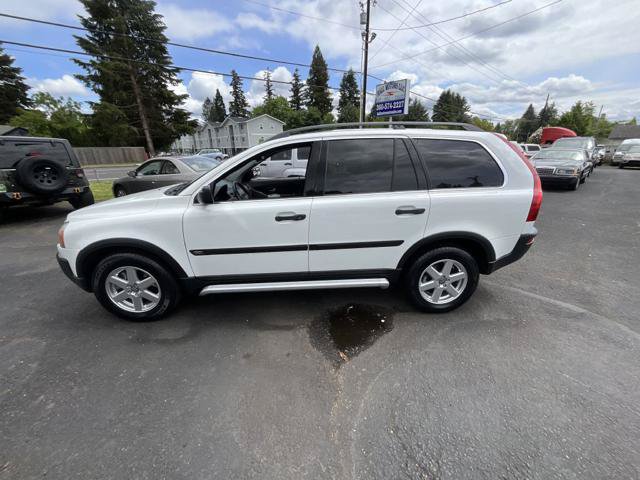 Used 2005 Volvo XC90 2.5T AWD/4WD image 1