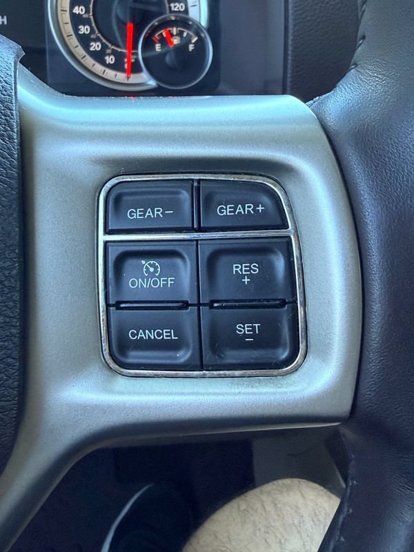 Used 2014 RAM 1500 Laramie w/ Convenience Group RWD image 32