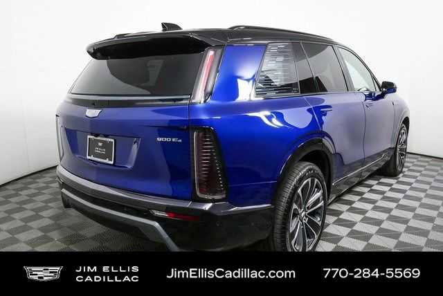 Used 2026 Cadillac Vistiq Sport image 3