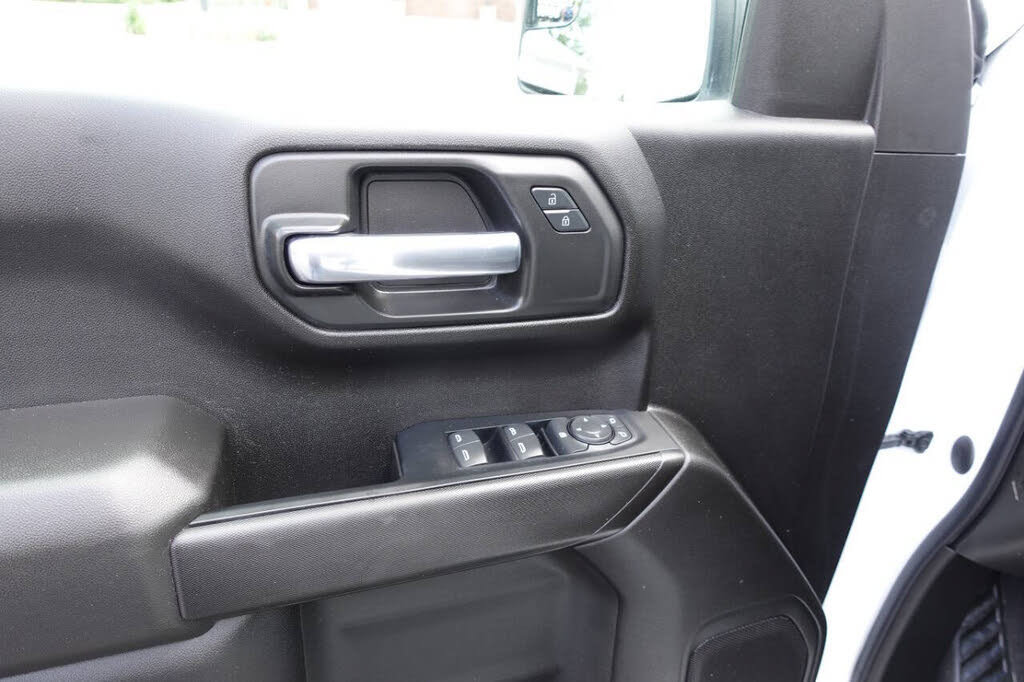 Used 2023 GMC Sierra 1500 Pro w/ Graphite Edition AWD/4WD image 16