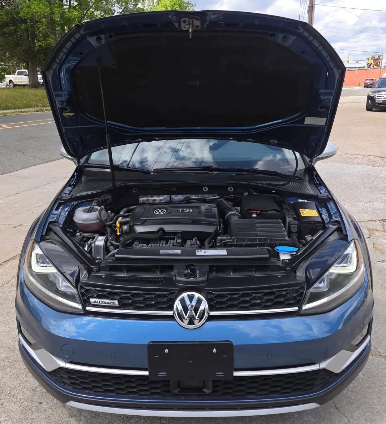 Used 2017 Volkswagen Golf Alltrack SEL AWD/4WD image 7