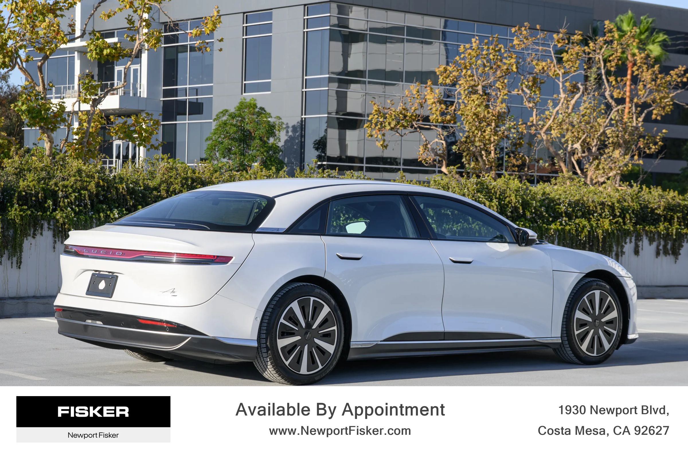 Used 2025 Lucid Air Touring AWD/4WD image 7