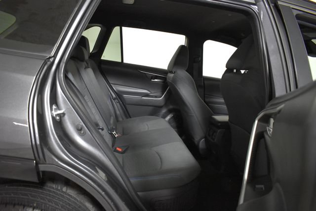 Used 2023 Toyota RAV4 SE AWD/4WD image 30