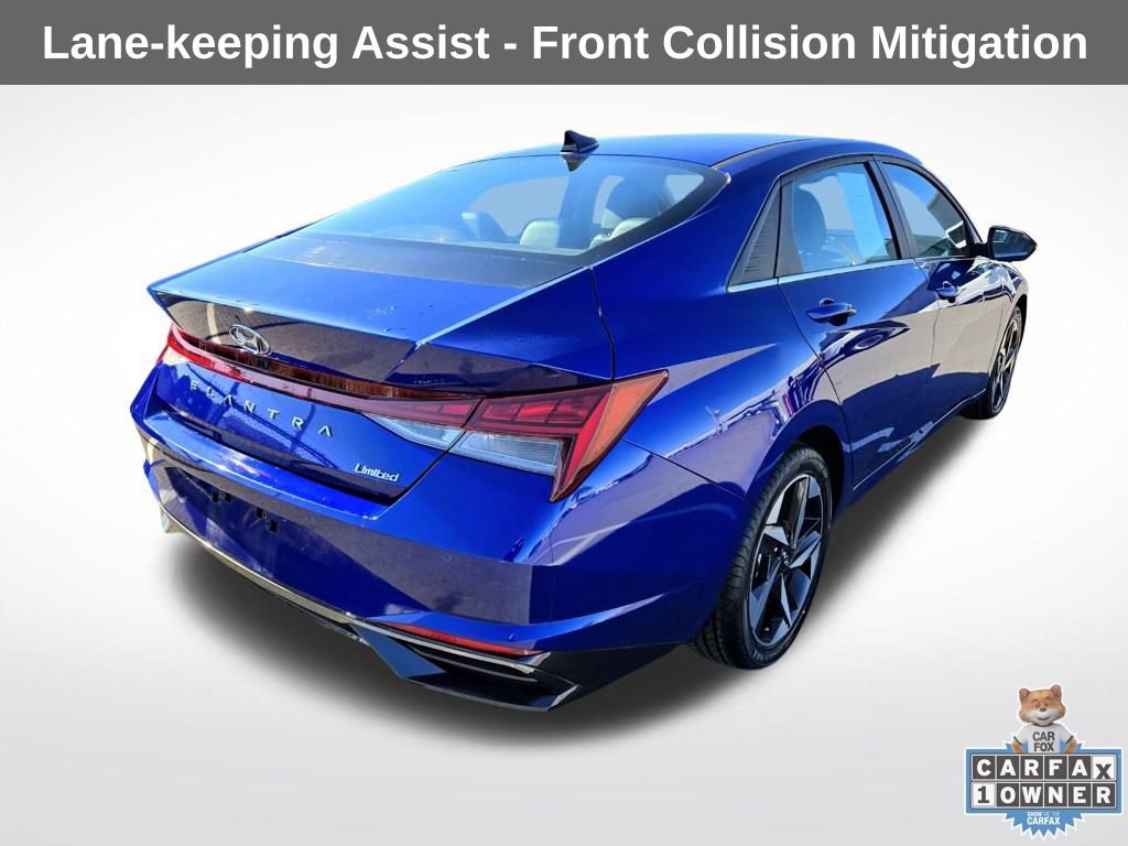 Used 2023 Hyundai Elantra Limited image 9