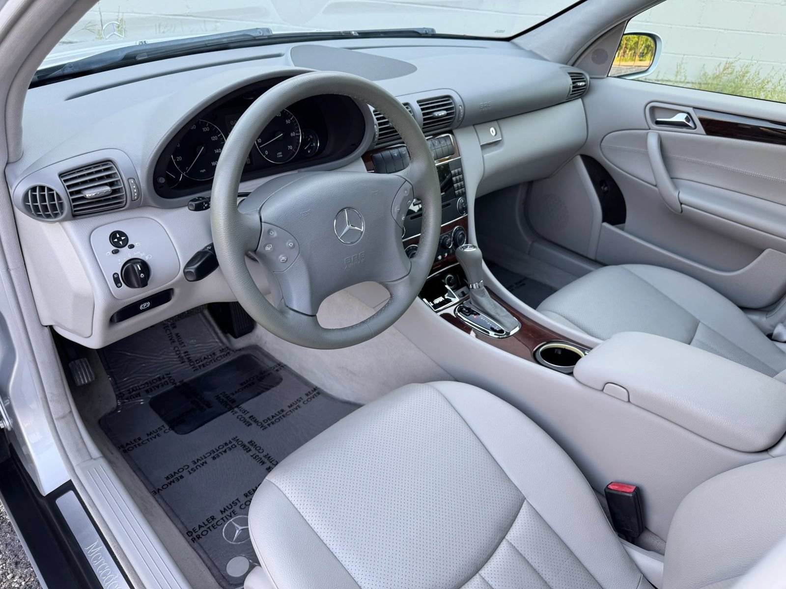 Used 2006 Mercedes-Benz C 280 Sedan image 23