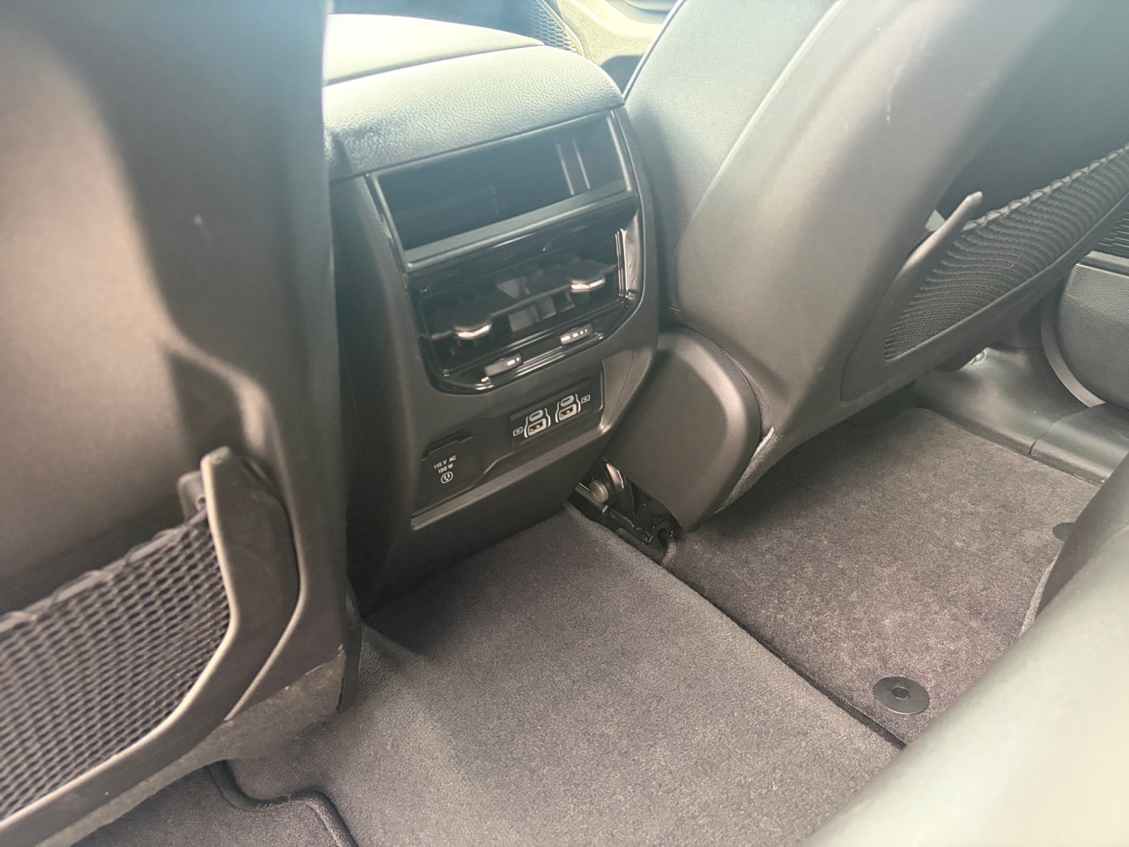 Used 2025 Jeep Grand Cherokee Altitude image 25