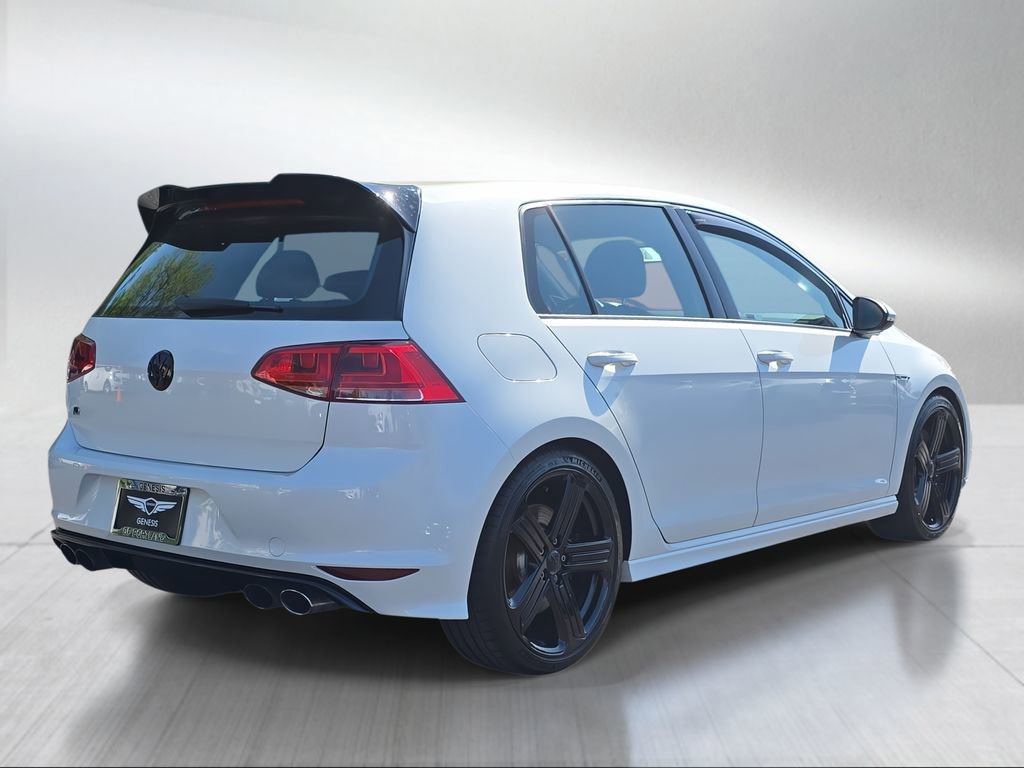 Used 2016 Volkswagen Golf 4-Door AWD/4WD image 3