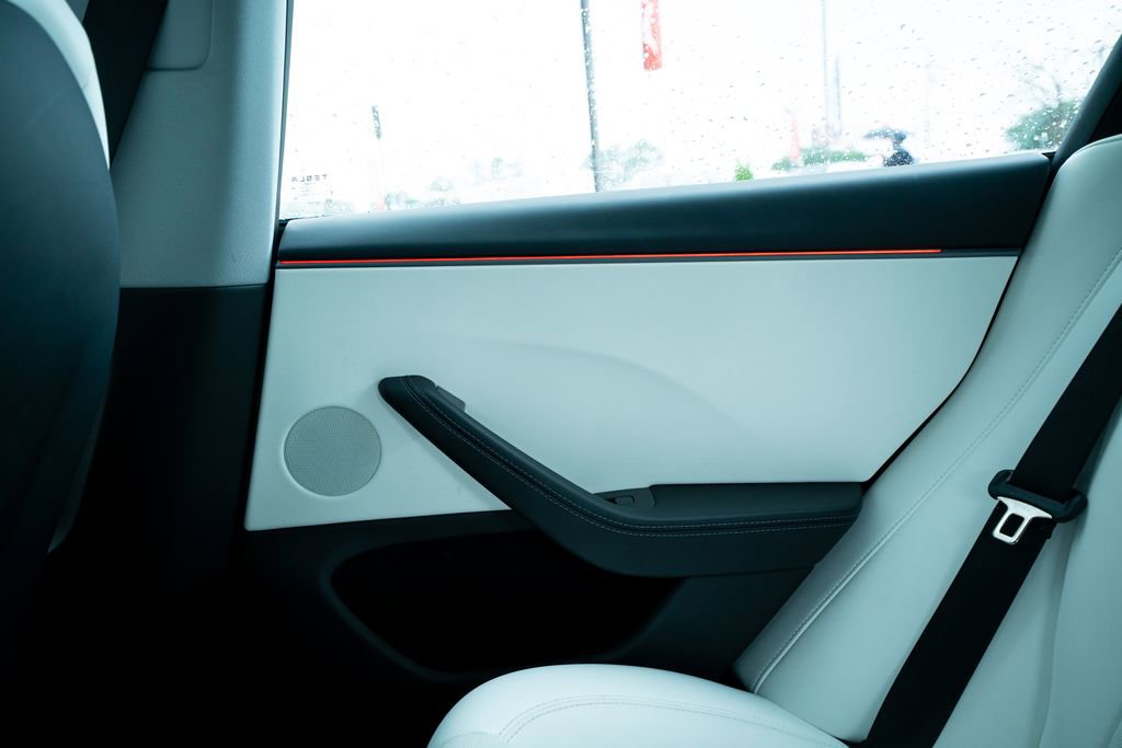 Used 2026 Tesla Model 3 RWD image 38