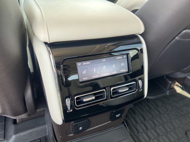 Used 2023 Lincoln Aviator Black Label w/ Dynamic Handling Package AWD/4WD image 25