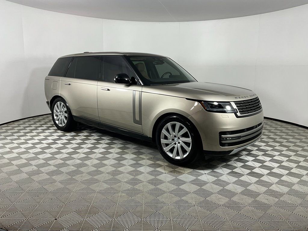 Used 2025 Land Rover Range Rover Long Wheelbase SE image 6