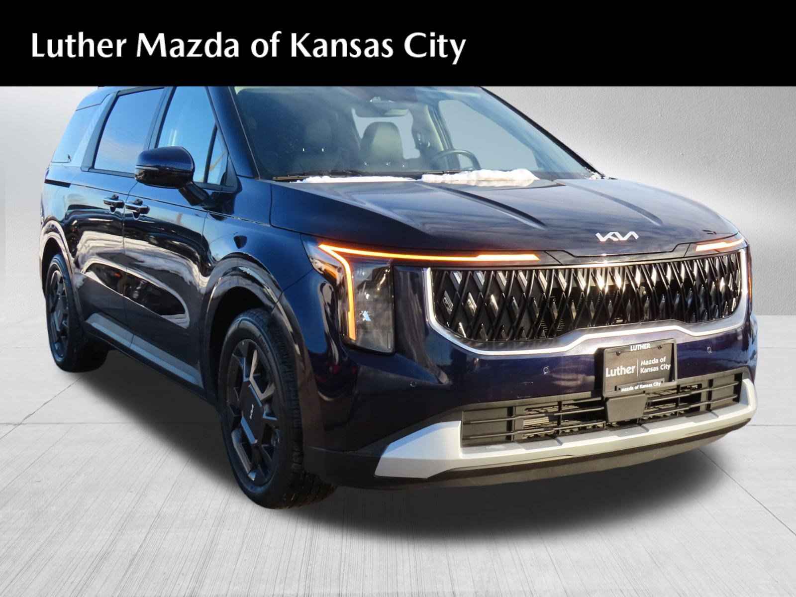 Used 2025 Kia Carnival EX