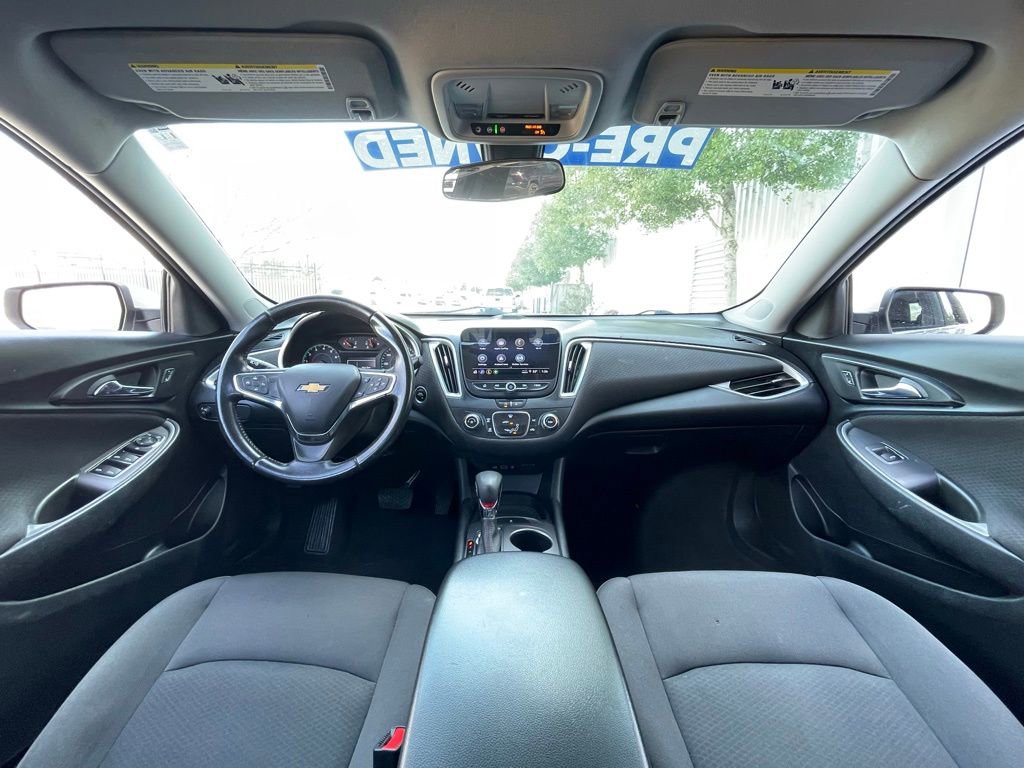 Used 2021 Chevrolet Malibu RS image 28