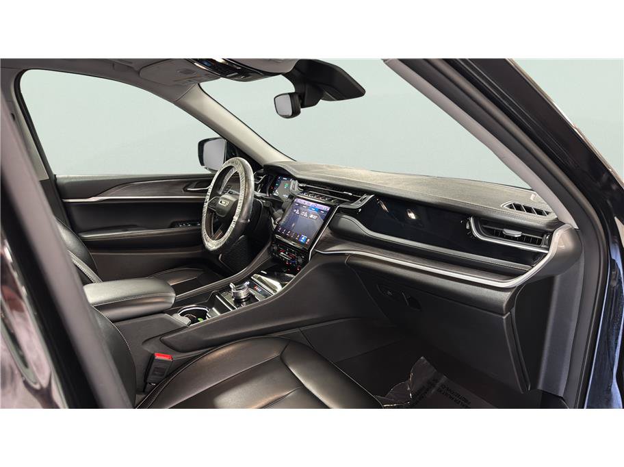 Used 2024 Jeep Grand Cherokee Limited 4xe AWD/4WD image 25