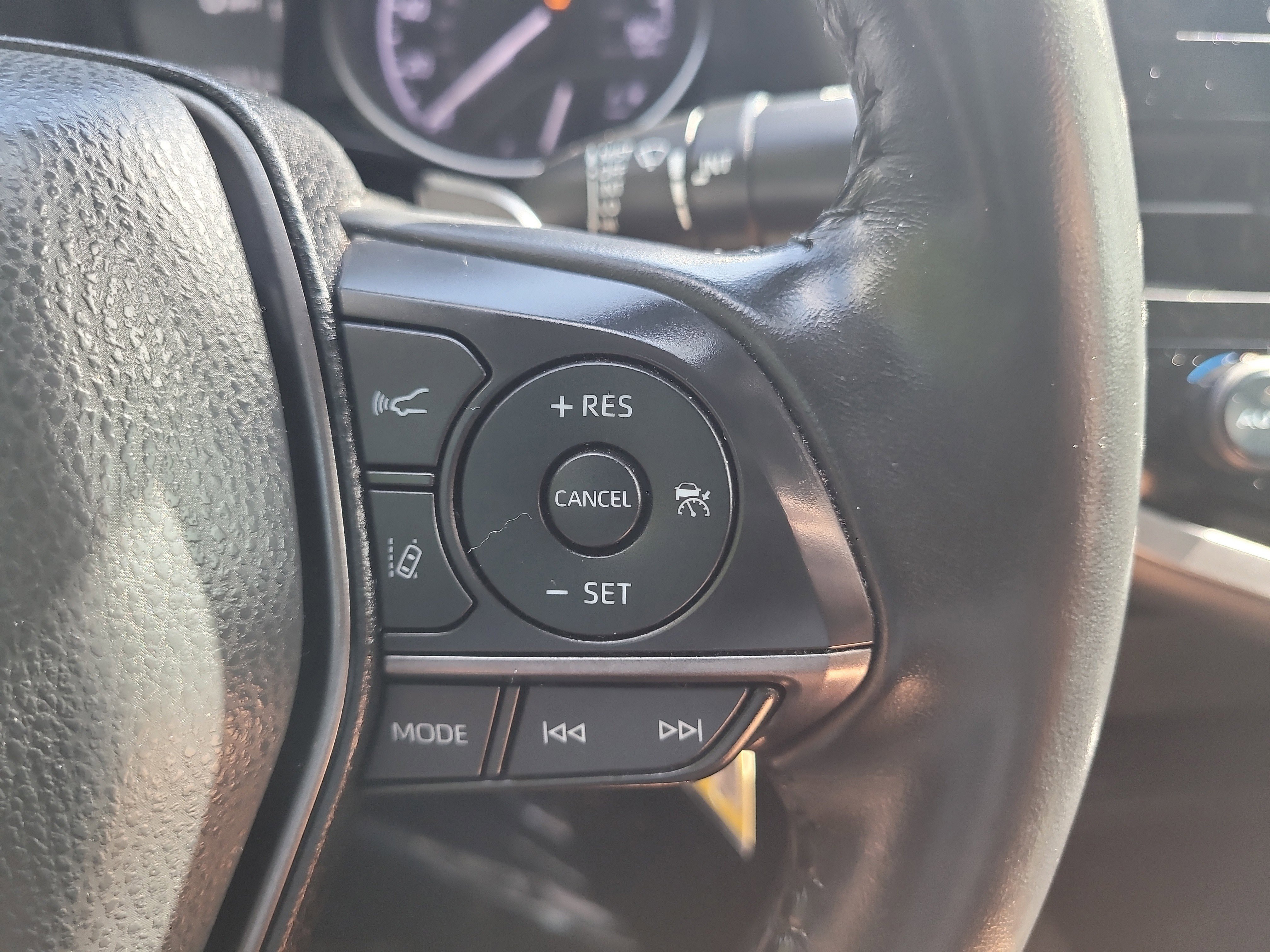 Used 2021 Toyota Camry SE image 28