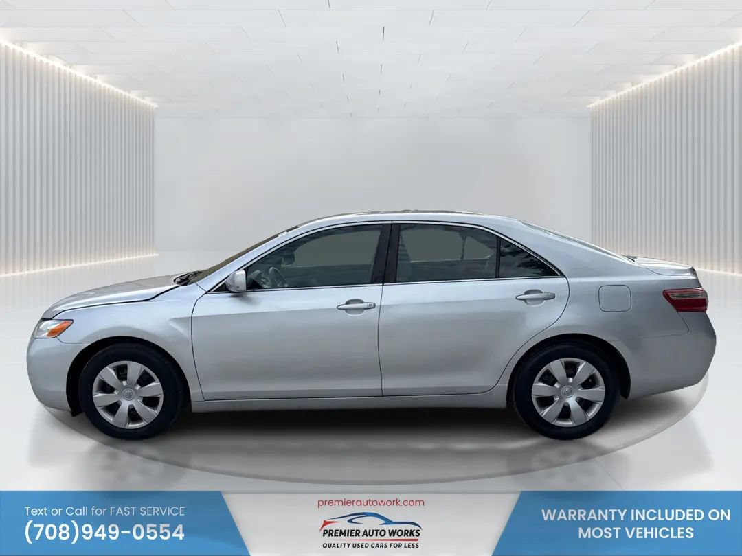 Used 2009 Toyota Camry XLE FWD image 9