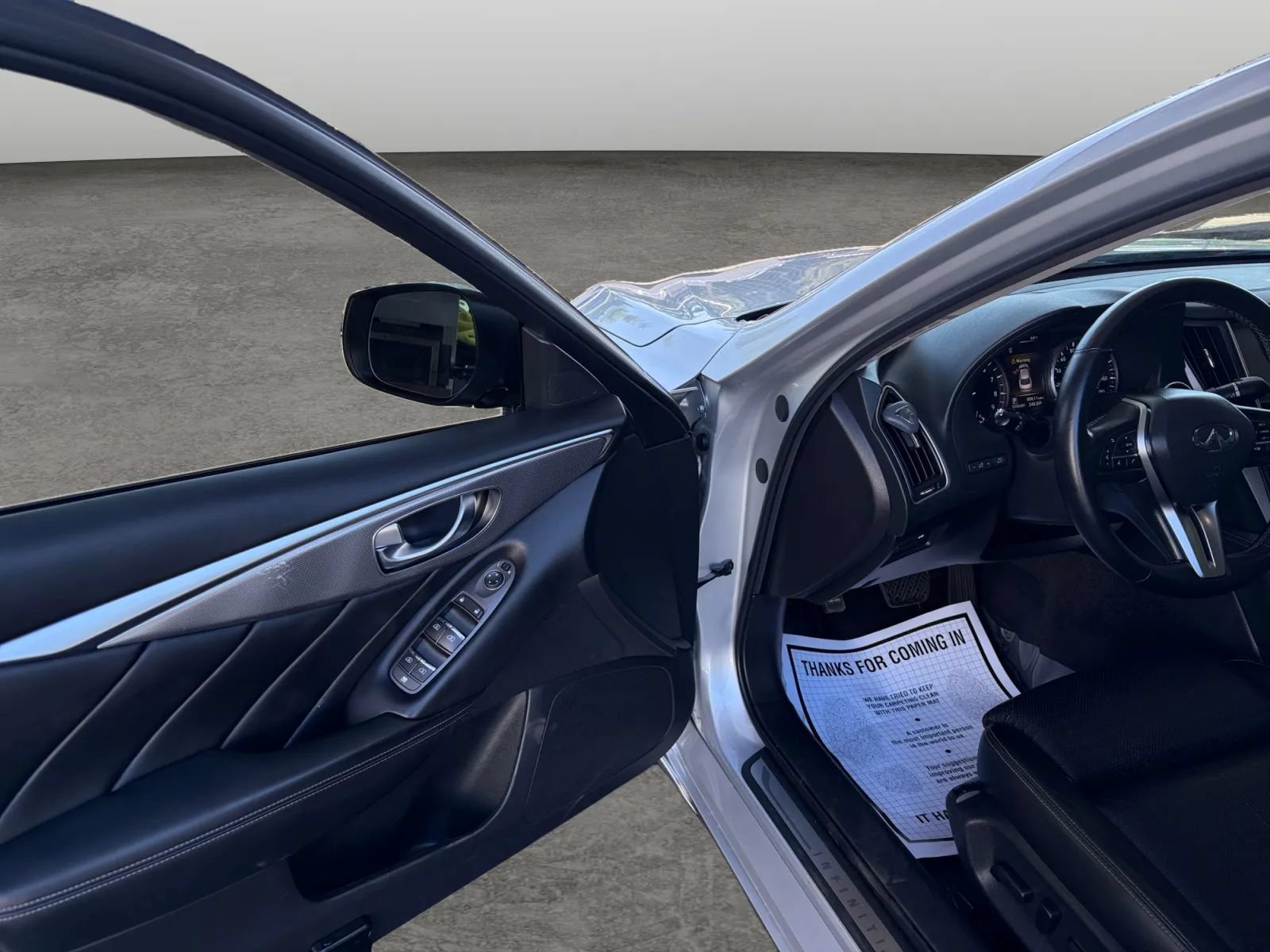 Used 2019 INFINITI Q50 Signature Edition AWD/4WD image 11