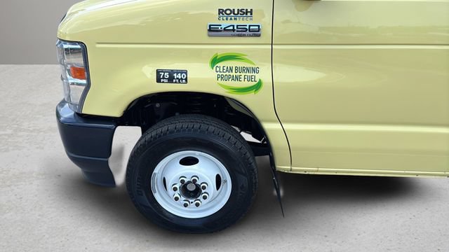 Used 2022 Ford E-450 and Econoline 450 Super Duty RWD image 42