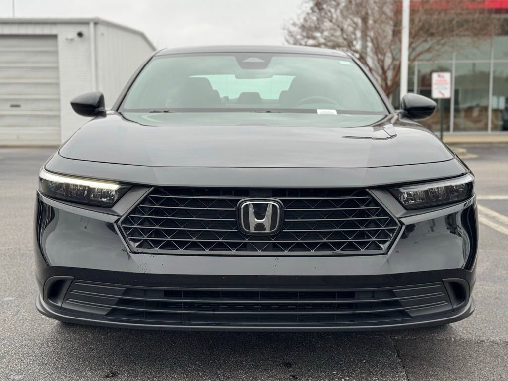 Used 2024 Honda Accord Sport image 4