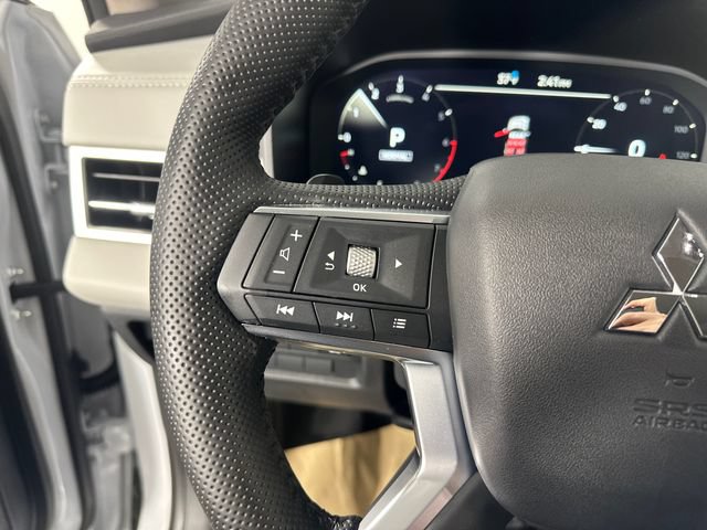 New 2026 Mitsubishi Outlander SE AWD/4WD image 27