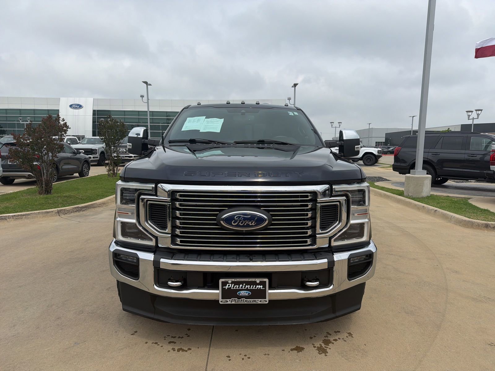 Used 2021 Ford F350 King Ranch w/ King Ranch Ultimate Package AWD/4WD image 9