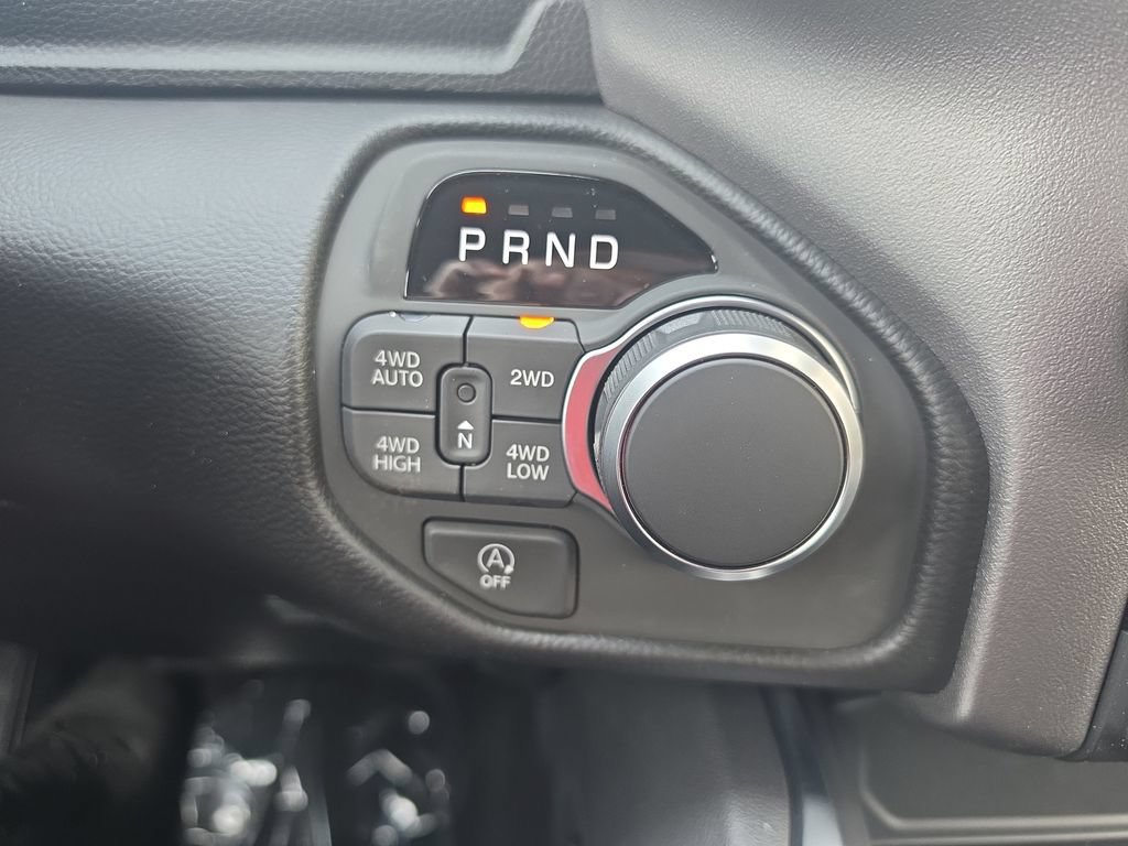 New 2026 RAM 1500 Big Horn AWD/4WD image 17