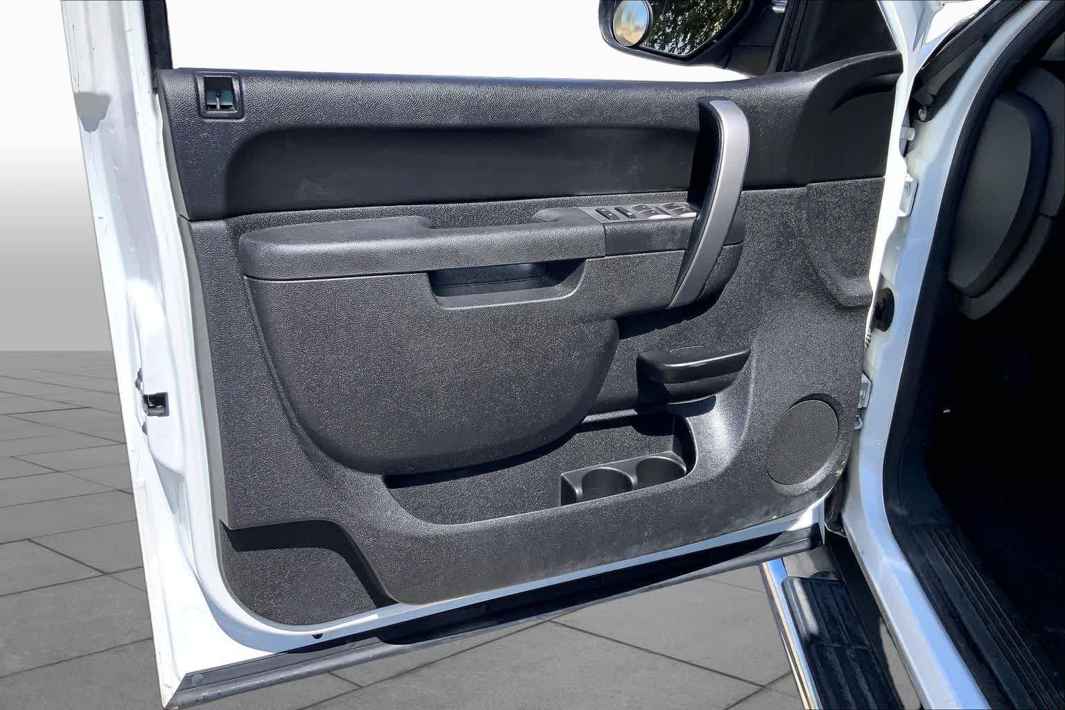 Used 2012 Chevrolet Silverado 1500 LT RWD image 21