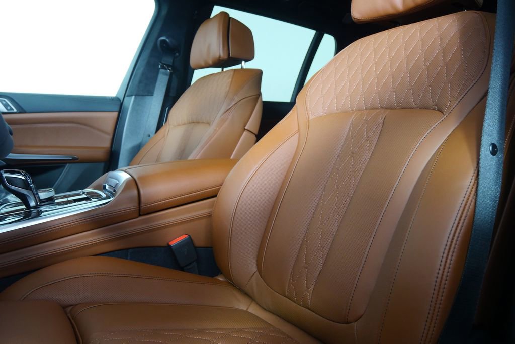 New 2026 BMW ALPINA XB7 image 12